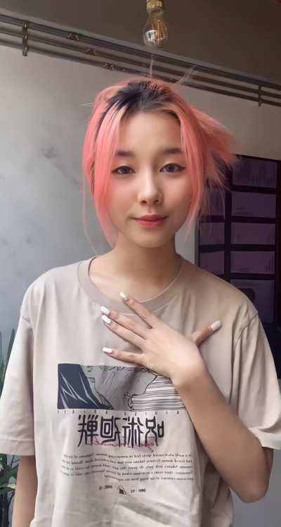 do i still look hot in this outfit?