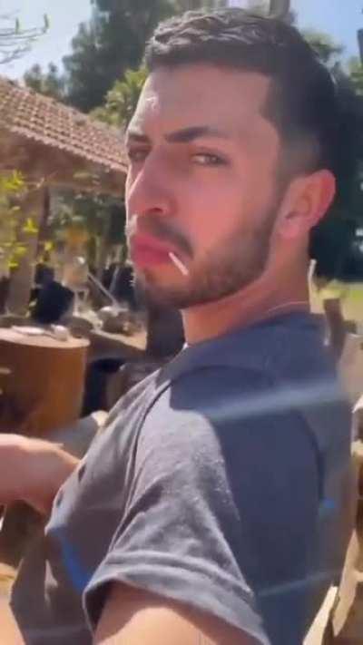 Here have a lollipop 😶