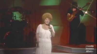 Had this idea for a christmas-themed ending