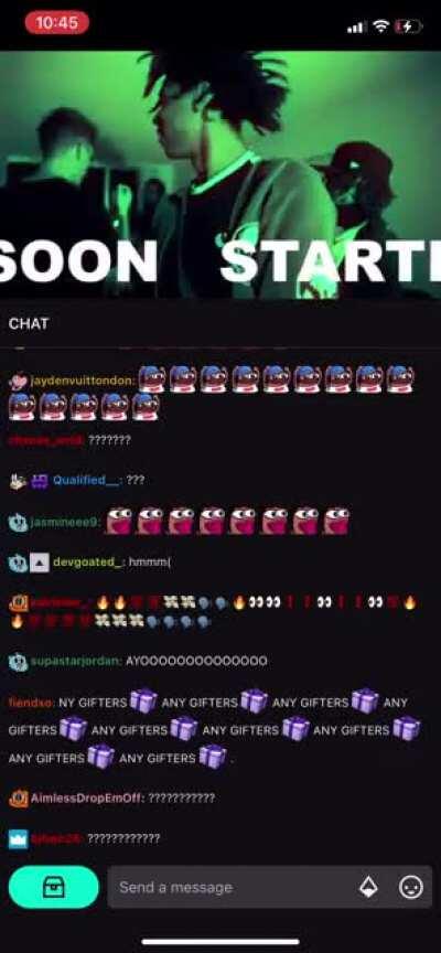 someone explain this imagine being MommaDropEmOff you watching the stream and hear your son saying this live