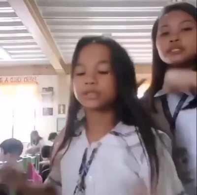 Jesus Christ this little girl is brutal look at that little kids face lmfao