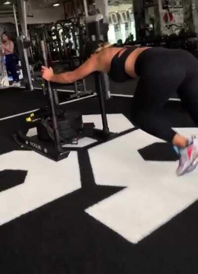Carmella's booty in leggins