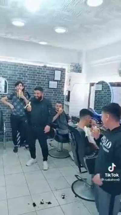 Syrian Refugees in Turkey mock Turks by eating bananas because Turkish people can not afford to buy babanas