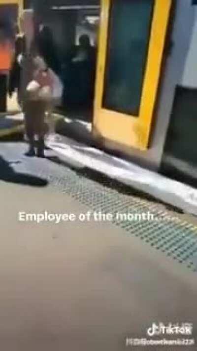 WCGW using a random ramp to exit a train