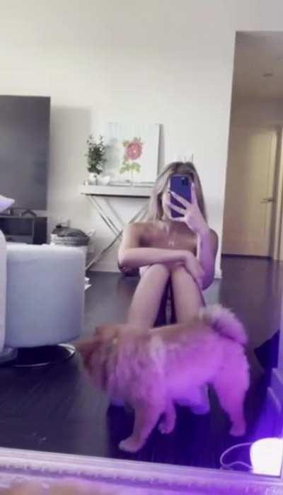 r/Elena_Kamperi_leaks Lounge