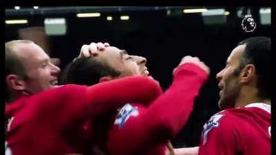 PL Classic: Berbatov treble spells trouble for Liverpool (1m 31s)