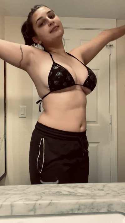 They can jiggle, they can bounce daddy