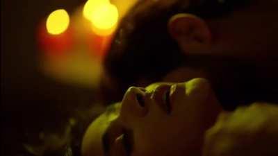 Kanika mann Kissing scene 🤤she looks so excited for smooch 😋