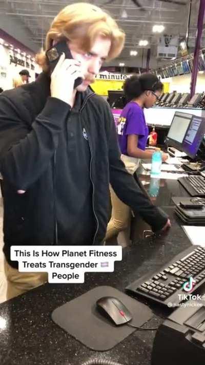 Transgender woman thinks she’s entitled to keep her stuff in lockers overnight and harasses manager when it gets removed