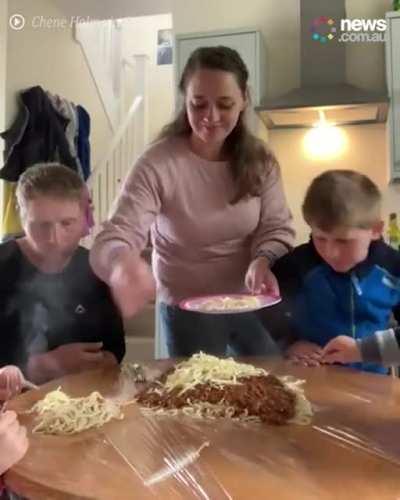 I guess they couldn't afford plates