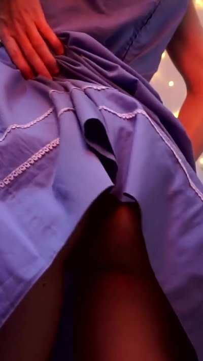 Luna R is BACK and ready to tease you! (Advent Calendar Submission)