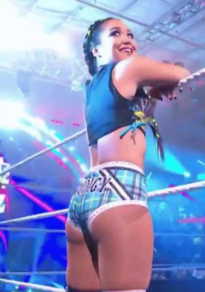 Roxanne Perez’s birthday is today. What would you give her as gift?