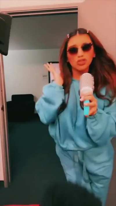 Star of the show!!! 🎶💎