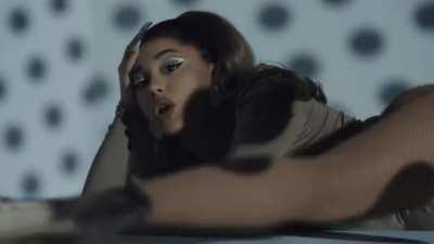 I am 6.3ft and want to brutally fuck Ariana Grande (5ft)