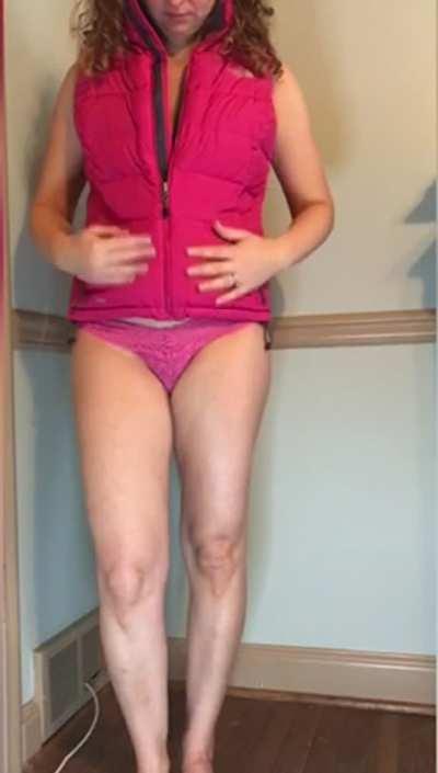 Going to a Halloween party this weekend as a Hotwife… anyone want to be my Bull?