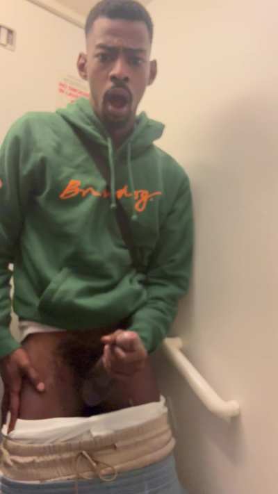 🥵Horny On The Flight So I Bussed A Nut In The Sky✈️💦