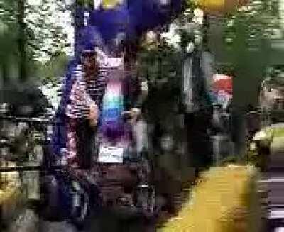Red Bull Soapbox derby, Cincinnati, agony of defeat. They made it 15 feet, lol!