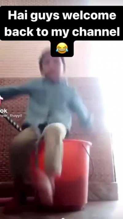 Hi guys welcome back to my (YouTube) channel xD