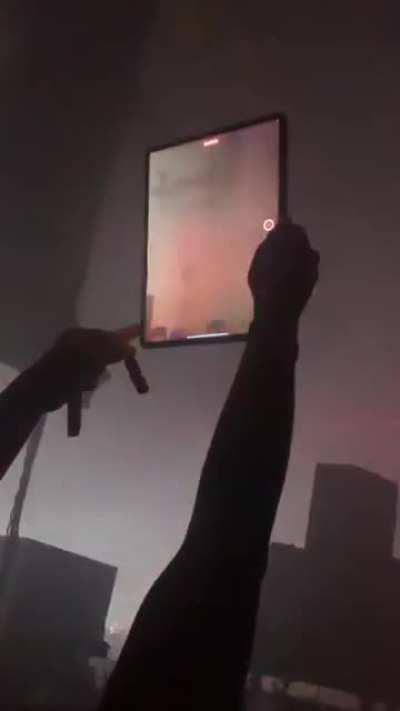 this dude ken stay using an iPad