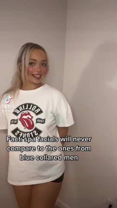 who wants to cum give me one 🥰