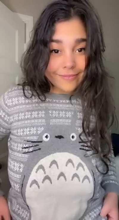 We can fuck but would play with my melones first Papi?