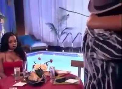 The red cannon minion watching Xayah and Rakan recall