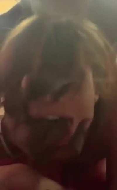 How the PTA mom likes to get down 😈