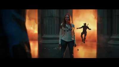 Deadpool kills wanda ( Credit: Youtube - Mightyraccoon! )