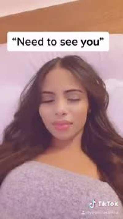 She wants cock in her mouth 😍💦