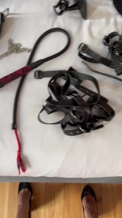 Who want to play with Mistress?