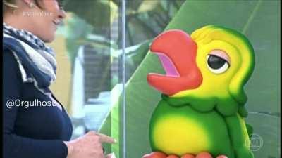 F pro nosso loirinho.