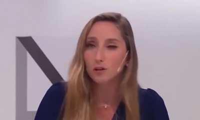 Imprimir es la mejor forma de generar riqueza. Si yo te imprimo un millón y te lo doy, no lo aceptas? No te doy riqueza? Es muy simple. La diputada K, Juli Strada se lució acá.