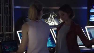 Emily Bett Rickards ass slapped by Willa Holland