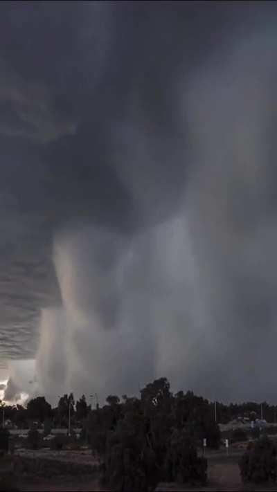 Heavy rain timelapse.