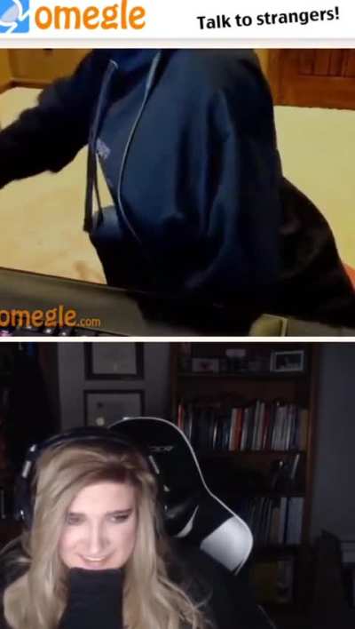2 girls 1 omegle chat