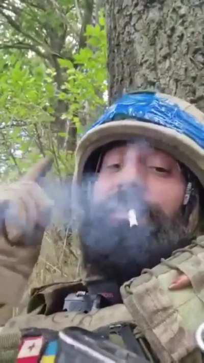 Georgian volunteer: “I’m in russia and smoking a cigarette. That’s so beautiful, isnt it?