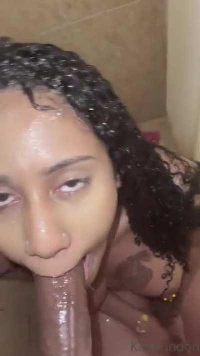 She's so furkin smexy🥺