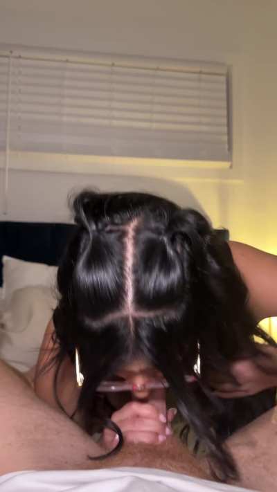 Giving him a bj minutes after getting to the hotel