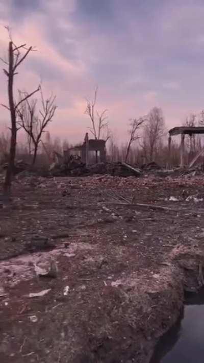 UA in around Pripyat (При́пʼять) / Chernobyl area. Unsure date of filming but was recently shared