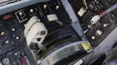 F-14 throttle makes this sound when I throttle up