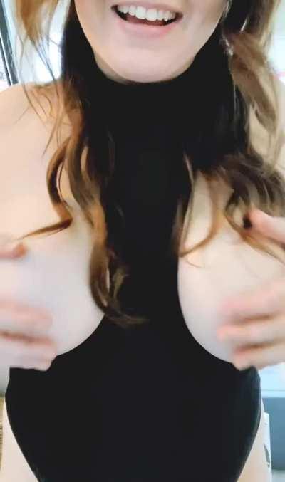 Taking a little break from packing to show you what I’m packing.