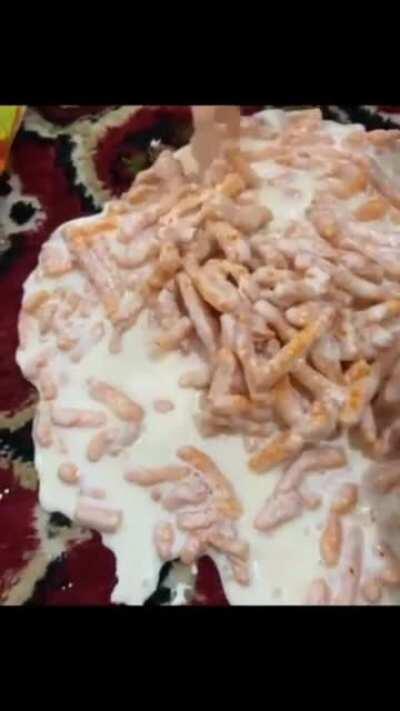 Cursed_EatingChipsinCreamOnBareCarpet