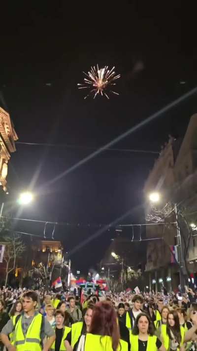 Serbian college students are walking 100+ miles in the largest anti-corruption protests the country has ever seen. Every city they pass erupts in flares and chants.