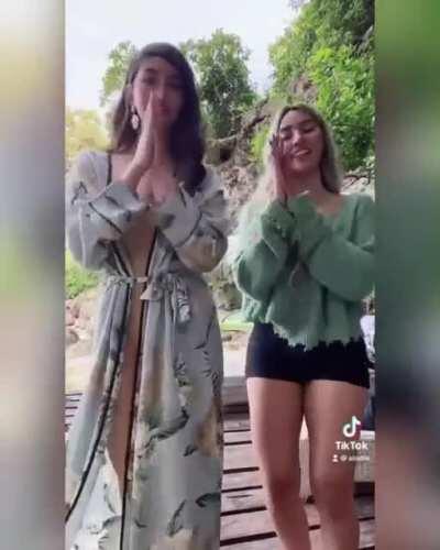 Alodia Gosiengfiao and Christine Samson