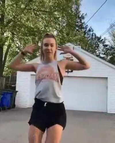 HMC while i try to do this trickshot