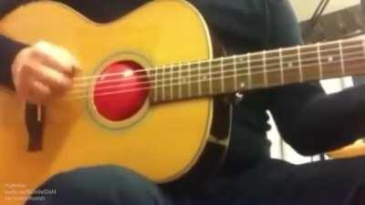 Queria tocar banjo e só tem um violão? Seus pobremas acabaram !