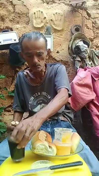 OLHA O AVÔ DE ALGUEM AÍ