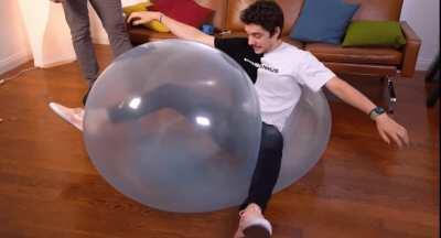 When she says she likes UnusAnnus too