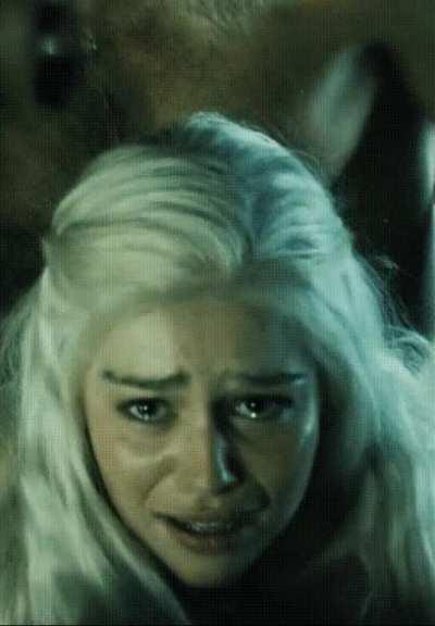 Emilia Clarke's iconic scene in full length