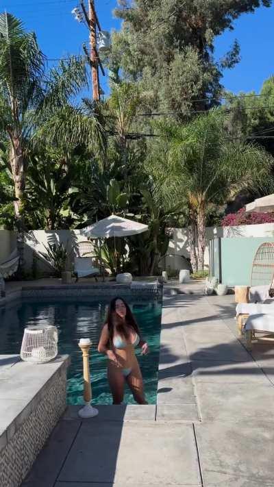 is it too much to ask that someone fucks and eats my fuckdoll holes